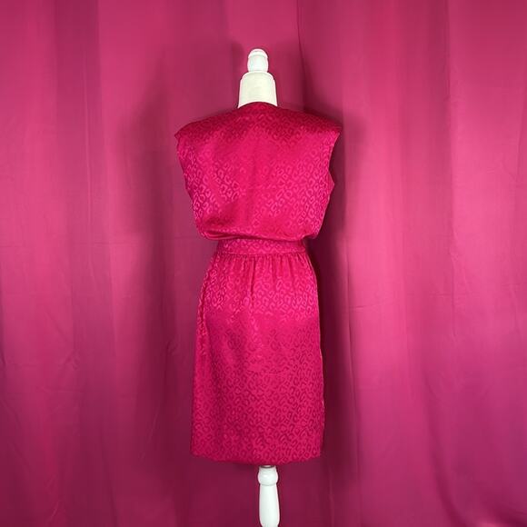 Vintage Unbranded hot pink leopard satin Wrap dress, size Small - Picture 2 of 6